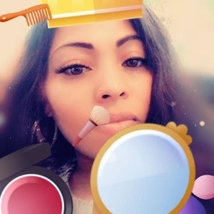 Meet your Posher, Atlene